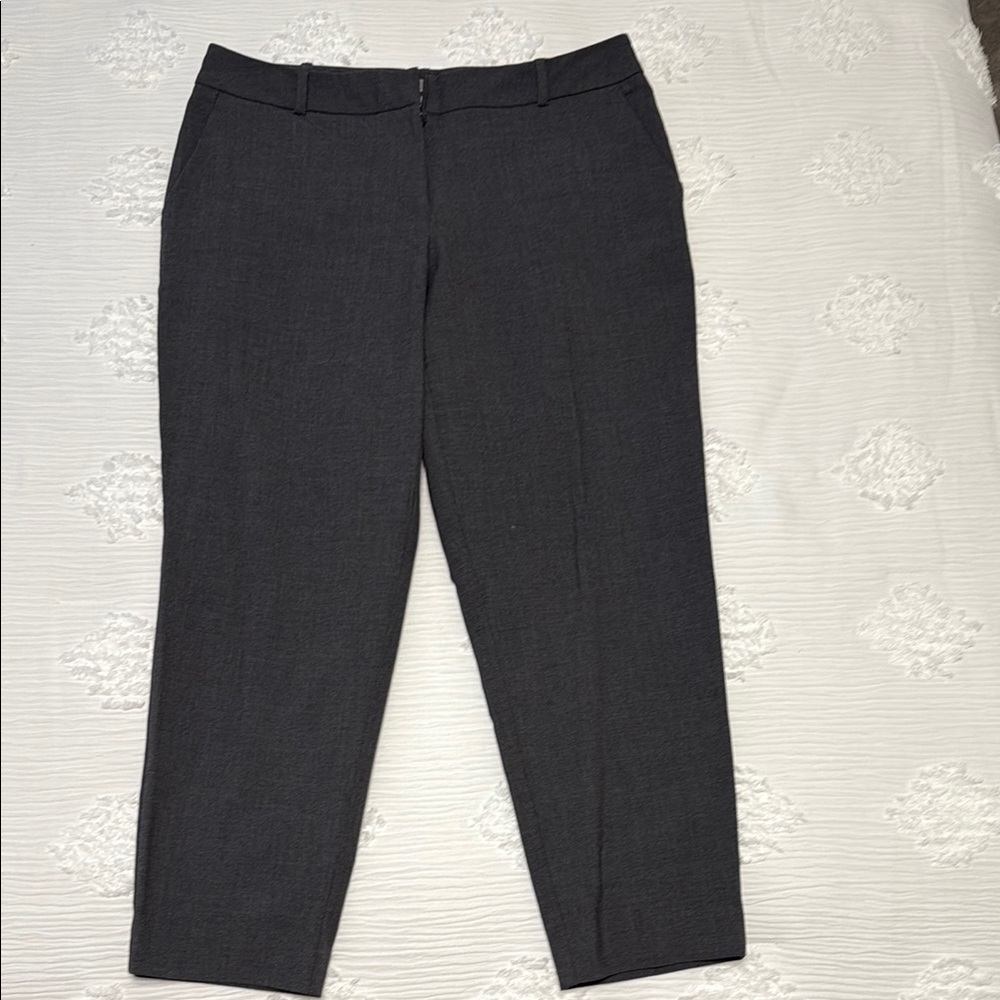 Worthington Gray Ankle Pants